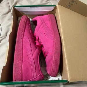 Suede pink puma